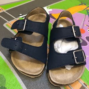 Boy The CHILDRENS Place Sandals, size 7